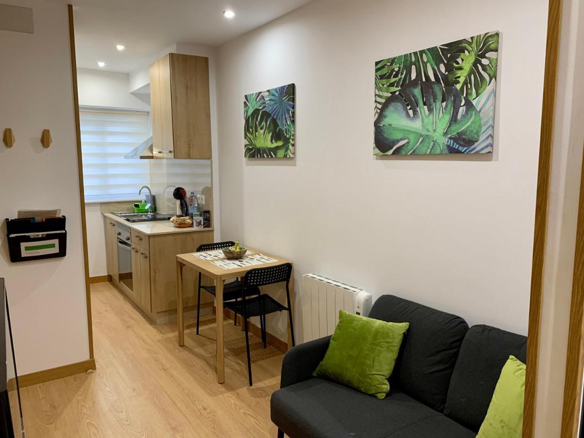 Acogedor Estudio En Pontedeume Apartment Bagian luar foto